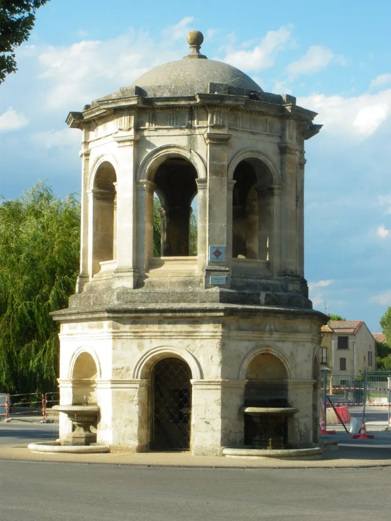 Bédarrides  (84370)