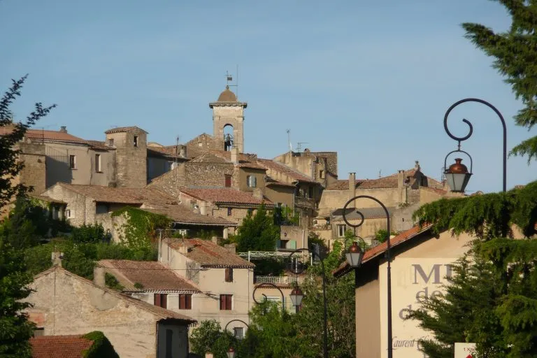 Châteauneuf-du-Pape (84230)