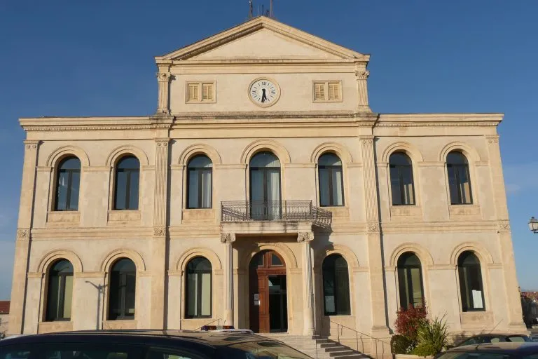 Sorgues (84700)